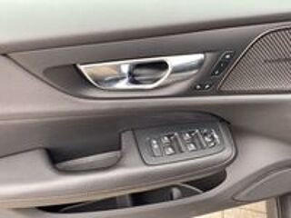 V60 D4 AWD 190 ch Geartronic 8 Cross Country Pro 2020 occasion 69007 Lyon