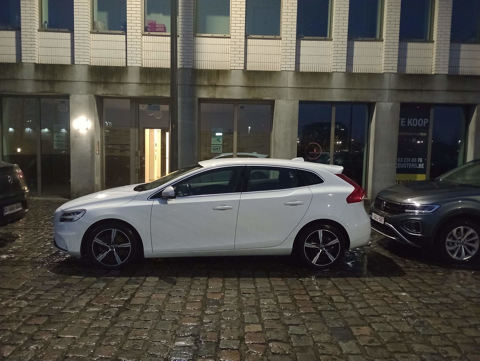 Volvo V40 T3 152 ch R-Design 2018 occasion Lubersac 19210