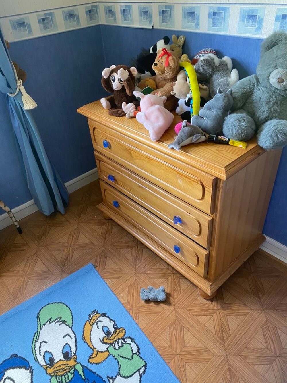 Chambre enfant en pin
Meubles
