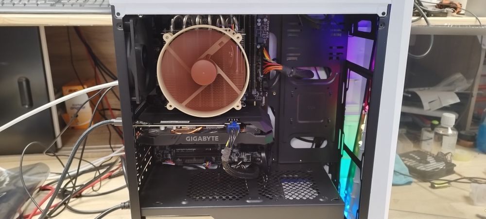 Tour gamer seule i7, 24go de ram et rtx 2060... Matériel informatique