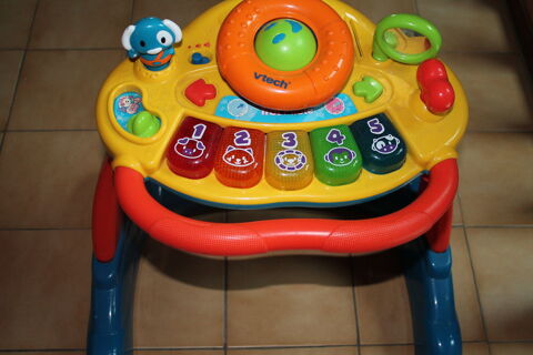 Trot'Pilote marque VTECH 9mois/ 3ans 15 Caissargues (30)