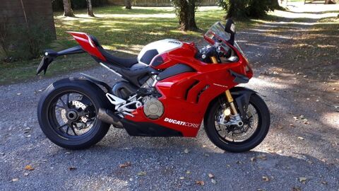 Moto DUCATI 2019 occasion Montigny 79380