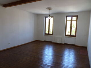  Appartement à louer 4 pièces 120 m² Villefranche-d'allier