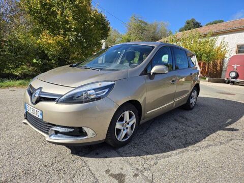 Annonce voiture Renault Grand Scénic III 7800 €
