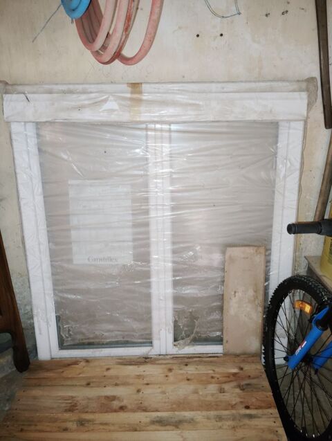 Fen�tre PVC blanc neuve 150 Le Langon (85)