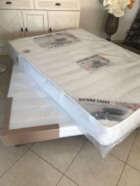 Matelas et Sommier 140x190 neuf sous emballage 250 Pessac (33)