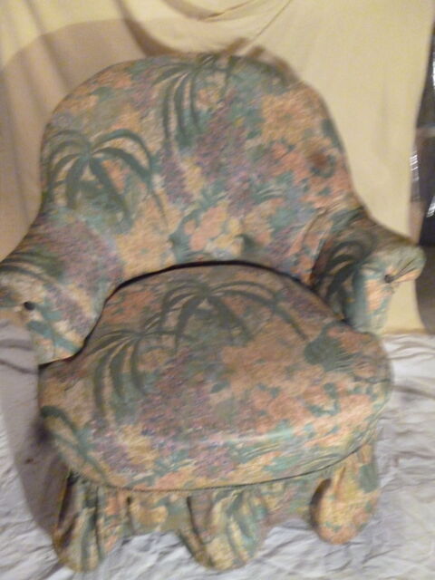 Fauteuil crapaud 200 La Feuillade (19)