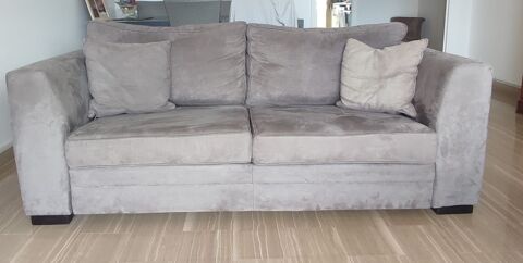 Canap gris RODIER 200 Nice (06)