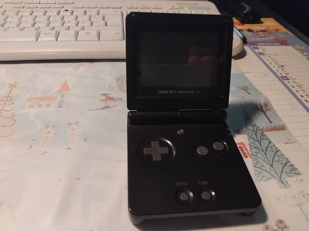 Console Nintendo game boy s&eacute;rie AGS007.2002 Consoles et jeux vidéos