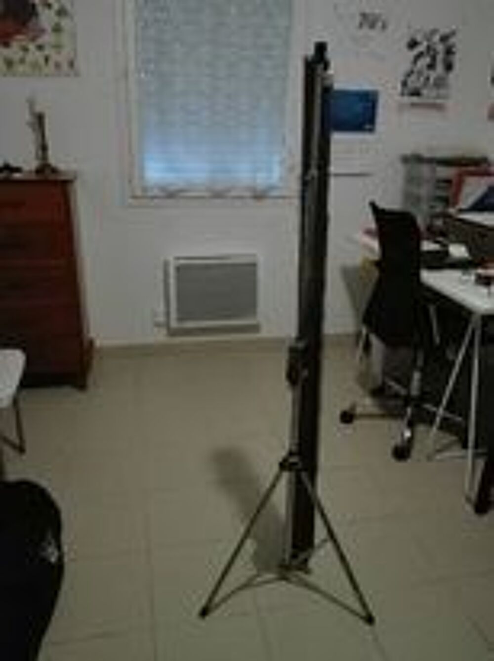 ECRAN DE PROJECTION 150x150
Photos/Video/TV