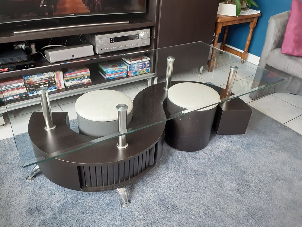 TABLE DE SALON PLATEAU EN VERRE Meubles
