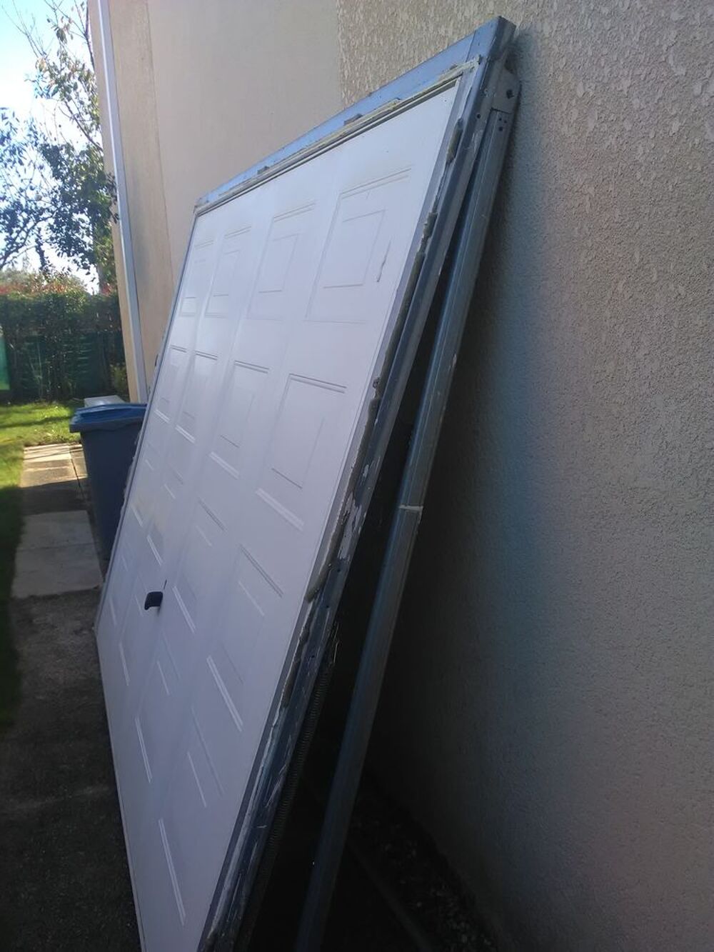 Portail de garage Jardin