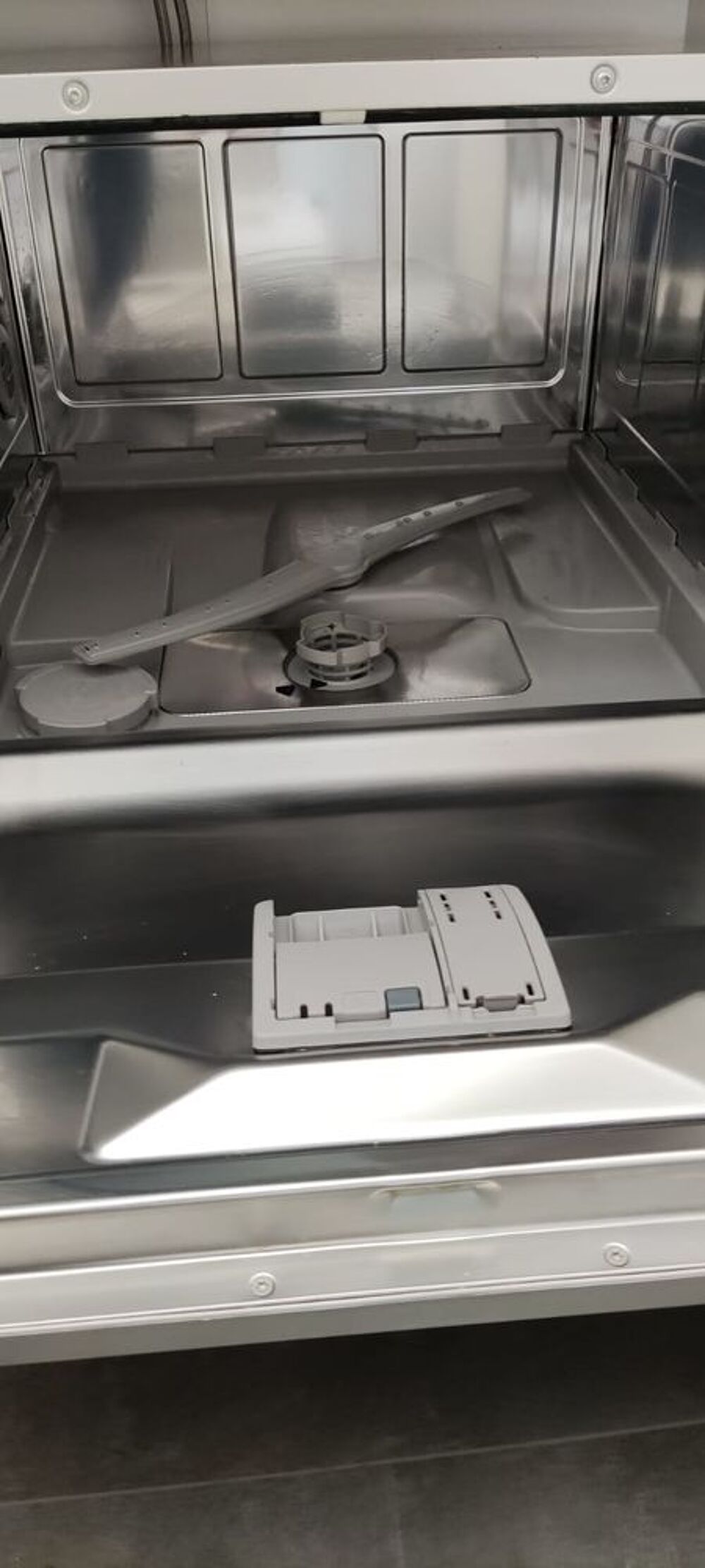 Lave vaisselle bosh silence plus Electroménager