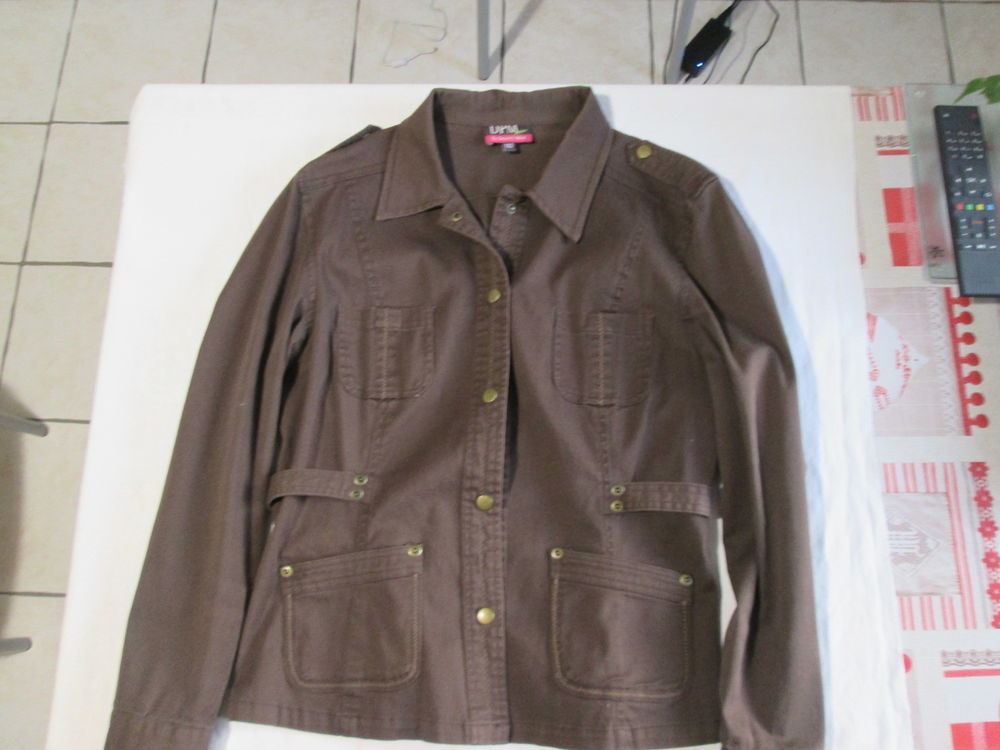 Veste / sur-chemise marron femme DPM taille 40/42 V�tements