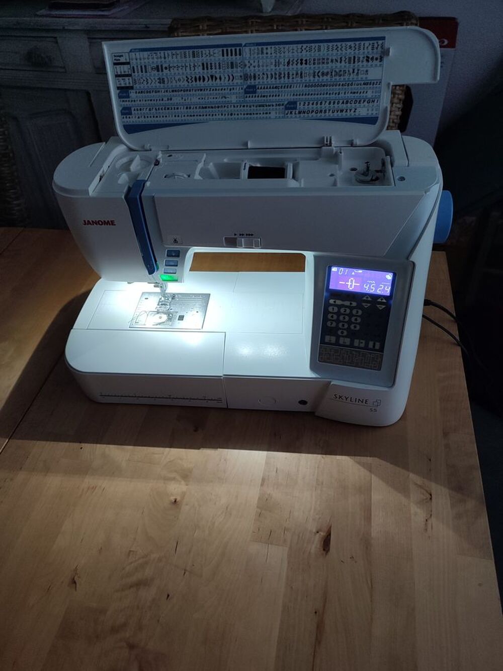Machine &agrave; coudre janome Electroménager