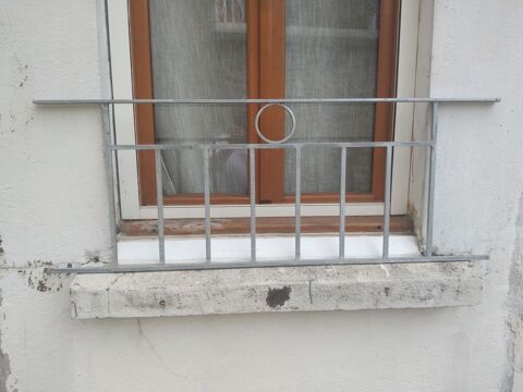 garde corp pour fenêtre 122 x 45 Villeparisis (77)