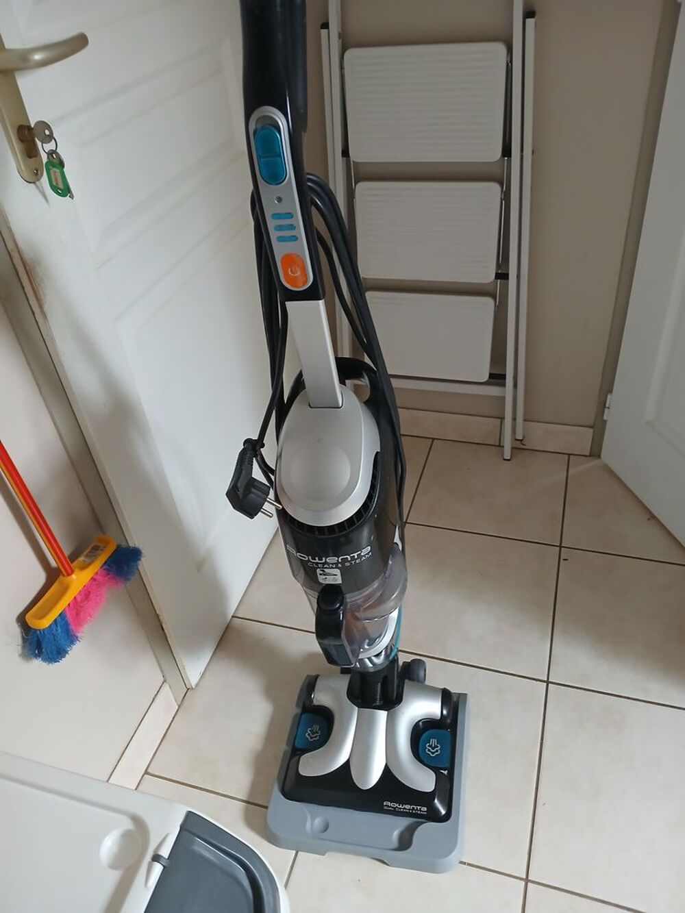 aspirateur roventa Electroménager