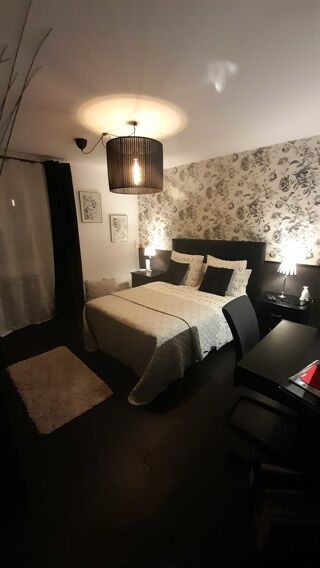  Maison à vendre 15 + pièces 580 m²