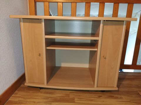 Meuble t�l�  40 Le Cheylard (07)