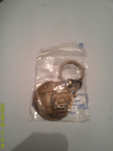 BEAU  PORTE  CLEES     UTA     neuf et sceller . 15 Nontron (24)