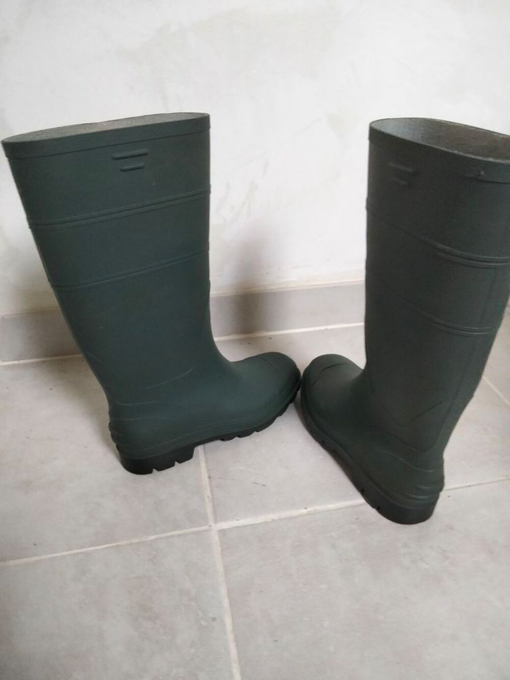 Botte de pluie femme Taille 41
Chaussures