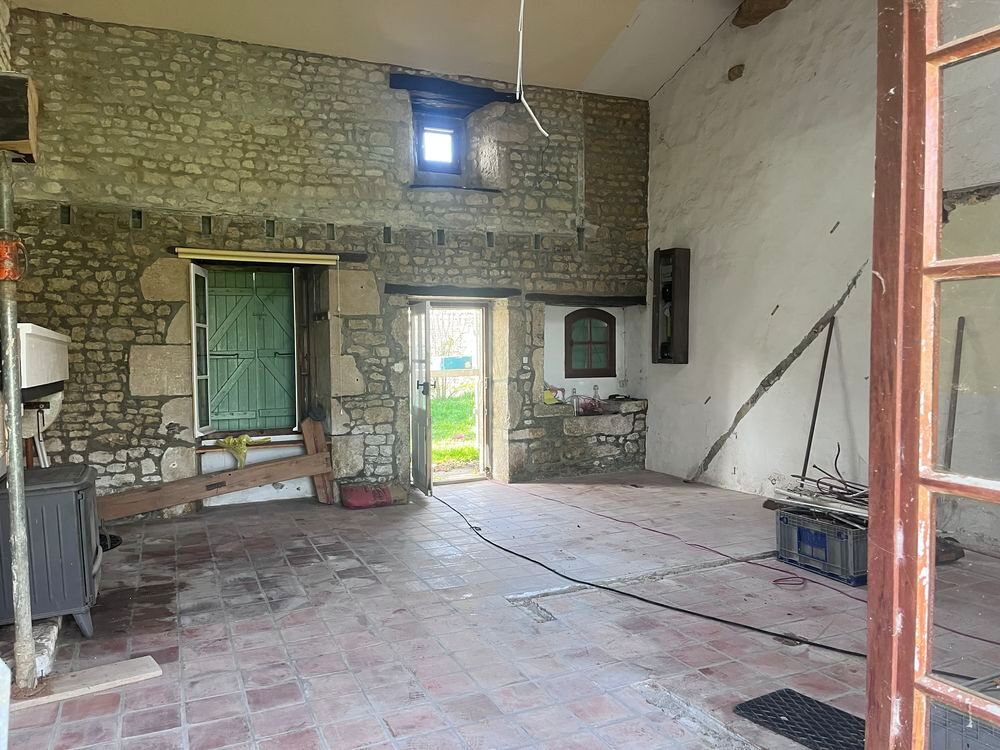 Vente Maison Maison de caractère en pierre + Grange (140 m²) Néré