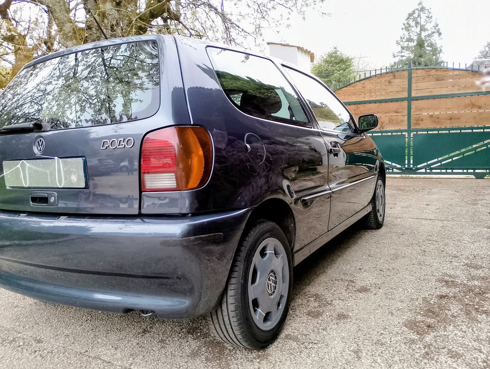 Polo 1.4i Clim 1999 occasion 16700 Ruffec