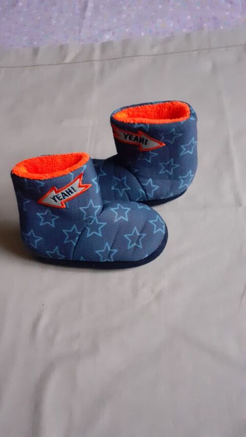 Chaussons garçon pointure 24 3 Grisolles (82)