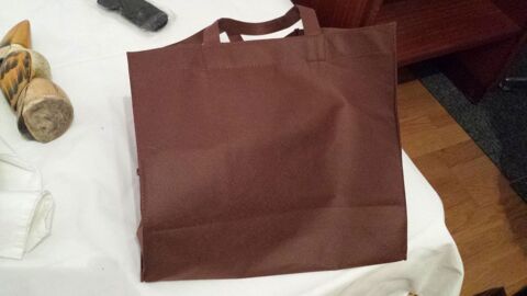 Sacs en tissus marron neuf 0 M�rignies (59)