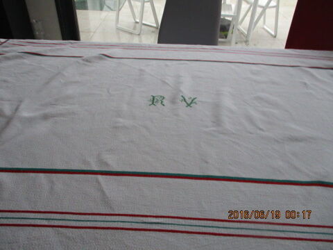 nappe et serviettes 30 Castres (81)