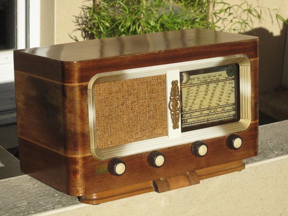 Radio vintage / TSF Cellondia des ann&eacute;es 40 bluetooth Audio et hifi