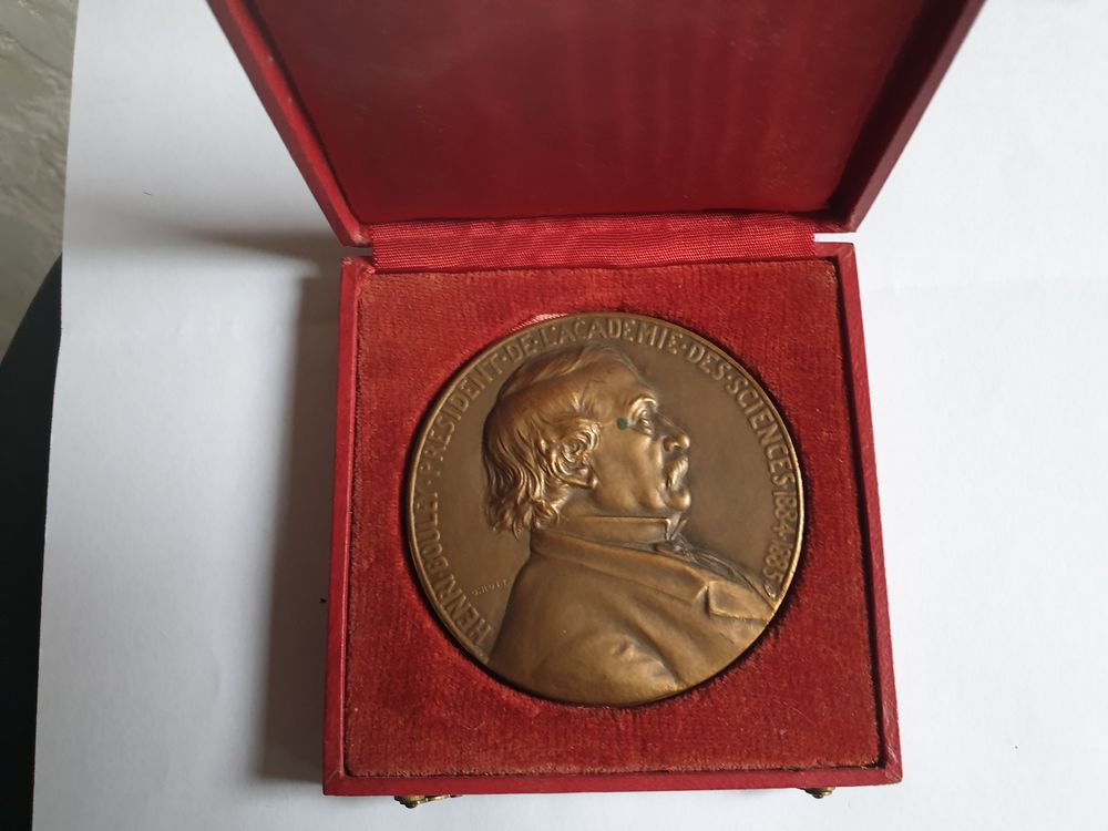 M&eacute;daille &eacute;cole Nationale V&eacute;t&eacute;rinaire D'Alfort 