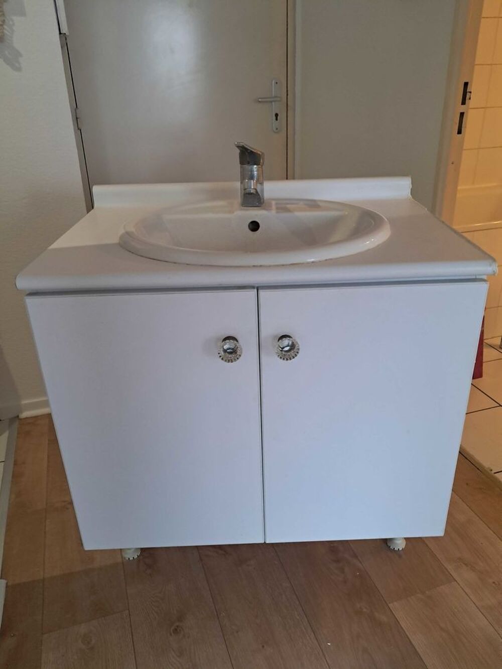 meuble vasque et vasque et mitigeur Bricolage