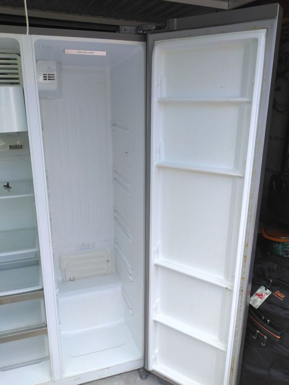 frigo am&eacute;ricain avec le complet de filtration d'eaux Electrom�nager