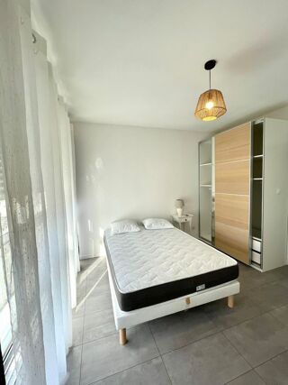 Appartement � louer 4 pi�ces 87 m�