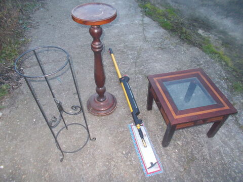 sellettes et divers faire prix 250 Saran (45)