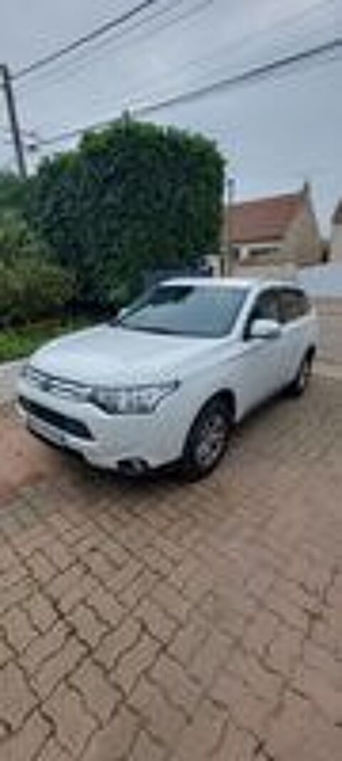 Annonce voiture Mitsubishi Outlander 9900 