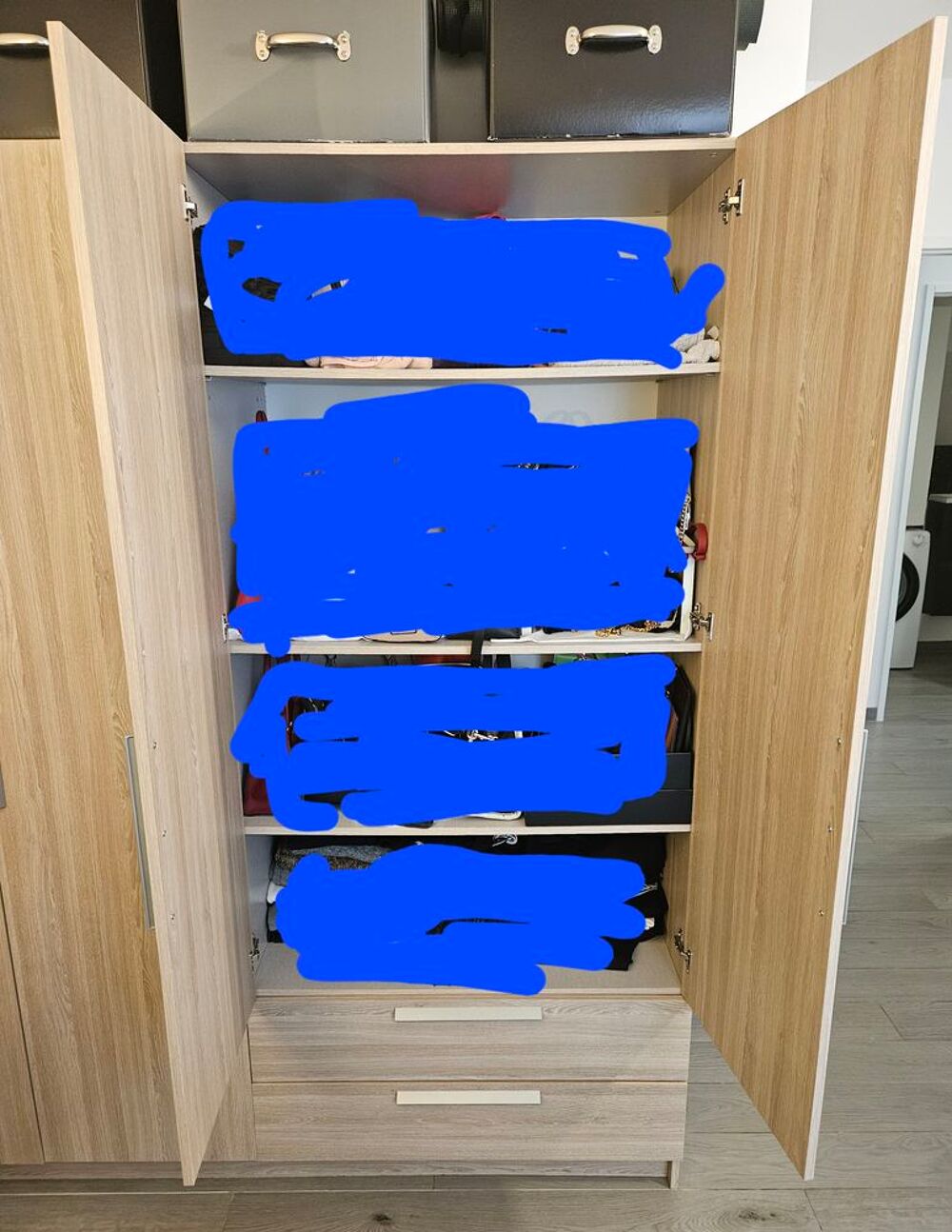 Armoire Glory Conforama 4 portes
Meubles