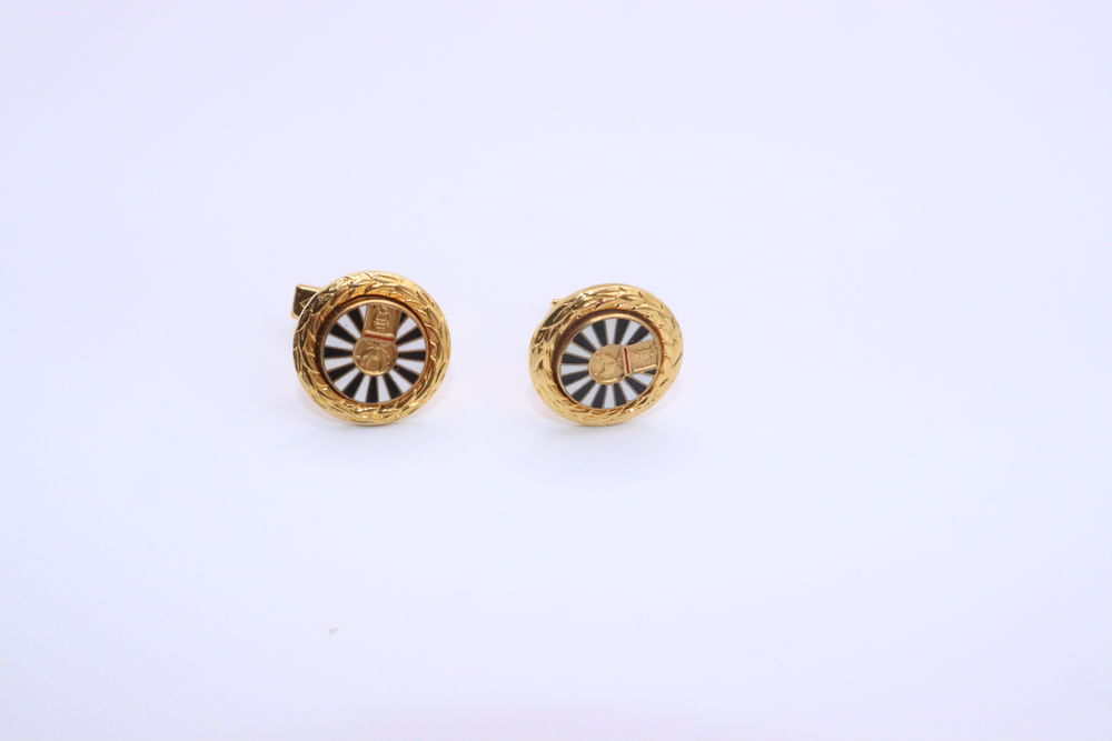 Super boutons de manchette rondes "Table ronde"
Bijoux et montres