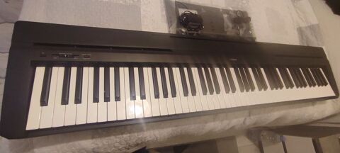 Piano Yamaha p45 265 Nice (06)