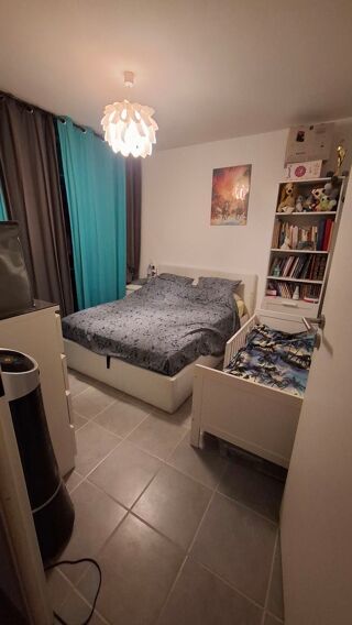  Appartement à vendre 2 pièces 45 m² Châteauneuf-grasse