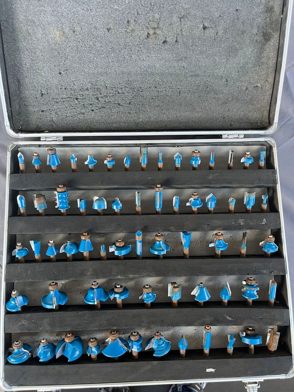 Lot de fraises pour d&eacute;fonceuse Bricolage