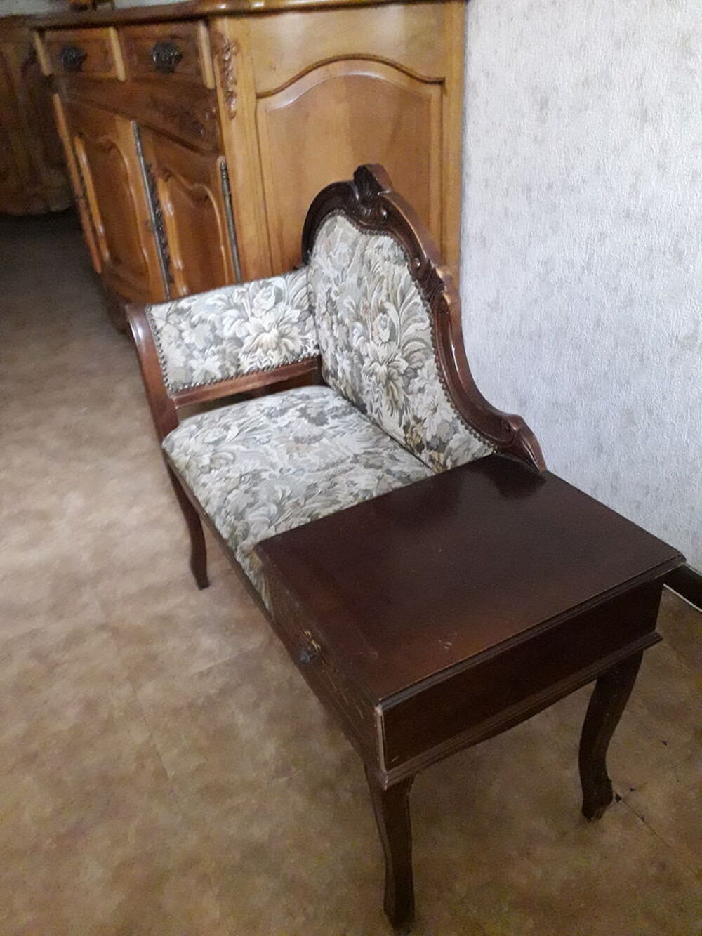 MEUBLE T&Eacute;L&Eacute;PHONE Meubles