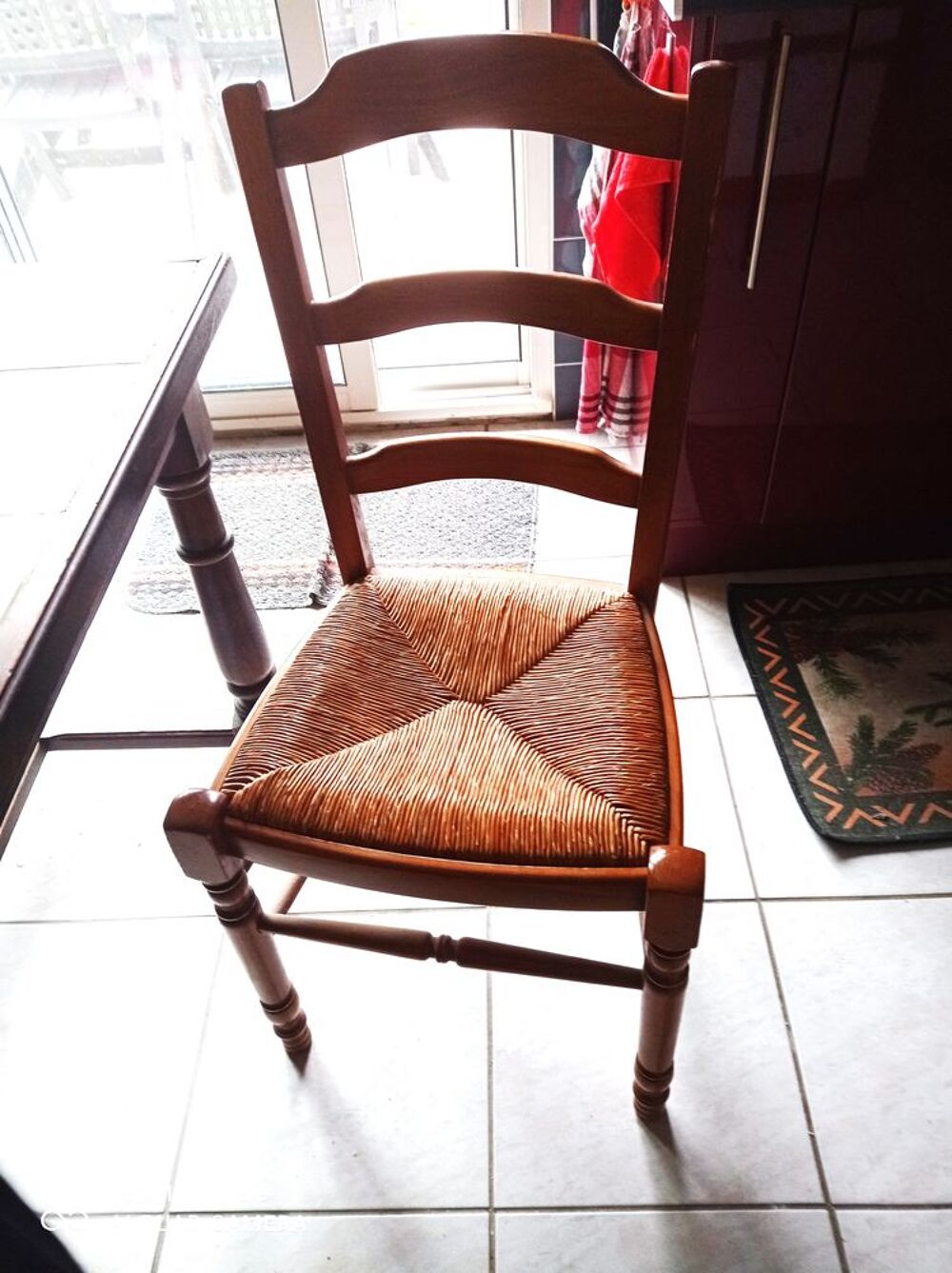 TABLE DE CUISINE Meubles