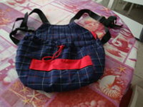   Sac ventral pour petit chien 