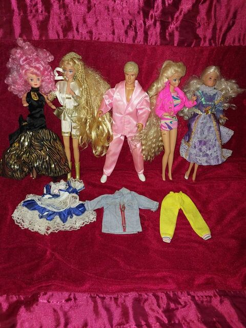 Poupe BARBIE 70 Cahors (46)