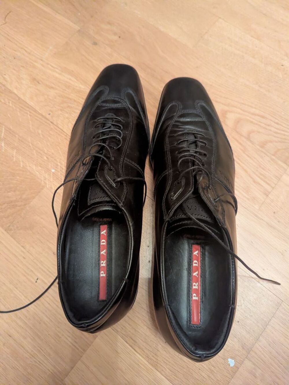 Chaussures &agrave; lacets homme PRADA Chaussures