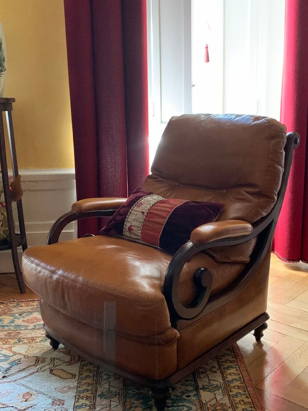 1 paire de fauteuils anglais cuir et bois massif Meubles