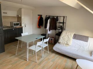  Appartement à louer 2 pièces 25 m²