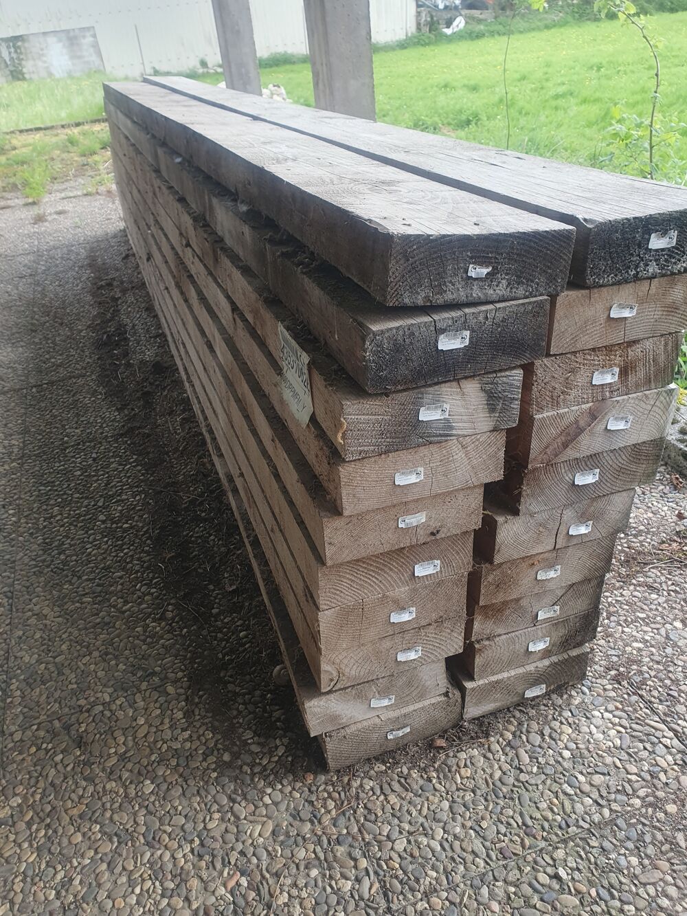 Madrier en bois trait&eacute; L. 4 m - section 75 x 225 Bricolage